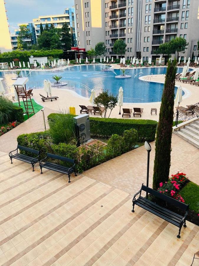 Private Apartament Vip In Royal Beach Slăntjev Brjag Exteriör bild